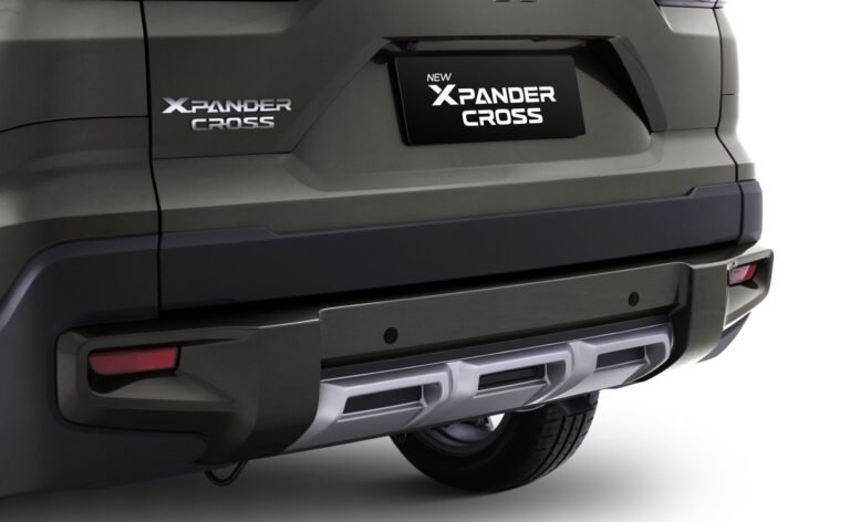 1660190407-new-rear-bumper-xpandercross-at-2xjpg